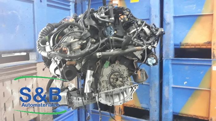 Engine from a Audi A6 Avant (C5) 2.4 V6 30V 2001