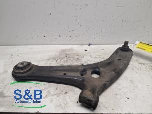 Used Front wishbone, left Ford Transit Courier 1.5 TDCi 75 Price € 40,00 Margin scheme offered by Schaap & Bron