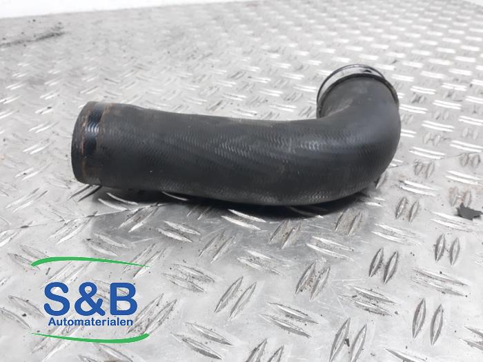 Usagé Tuyau intercooler Volkswagen Golf Plus (5M1/1KP) 1.9 TDI 105 Prix € 15,00 Règlement à la marge proposé par Schaap & Bron