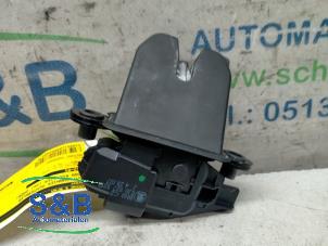 Used Tailgate lock mechanism Skoda Roomster (5J) 1.6 16V LPG Price € 20,00 Margin scheme offered by Schaap & Bron
