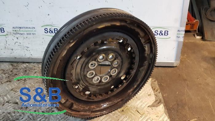 Begagnade Svänghjul Volkswagen Passat (3G2) 1.8 TSI 16V Pris € 99,99 Marginaltabell erbjuds av Schaap & Bron