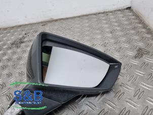 Begagnade Skärmspegel, höger Seat Leon (5FB) 1.8 TSI Ecomotive 16V Pris € 150,00 Marginaltabell erbjuds av Schaap & Bron