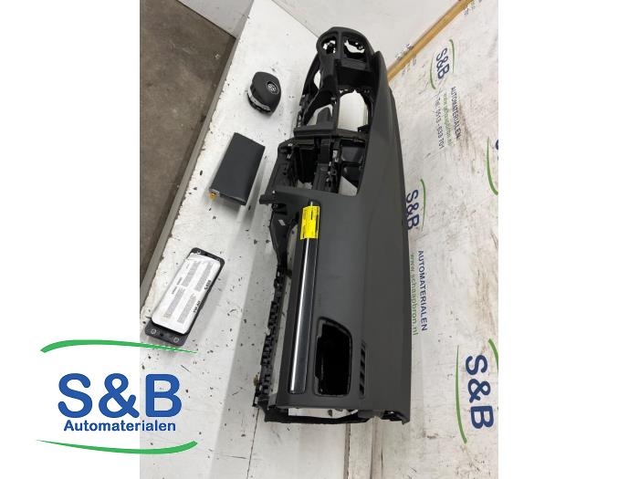 Offerta INF Set 40 Pennelli Trucco - Kit Completo Pennelli e Spugne
