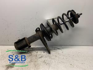 Used Fronts shock absorber, left Audi Cabrio (B4) 2.3 E Price € 100,00 Margin scheme offered by Schaap & Bron
