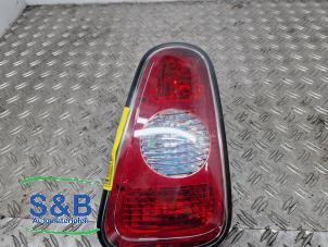 Used Taillight, right Mini Mini Cooper S (R53) 1.6 16V Price € 40,00 Margin scheme offered by Schaap & Bron