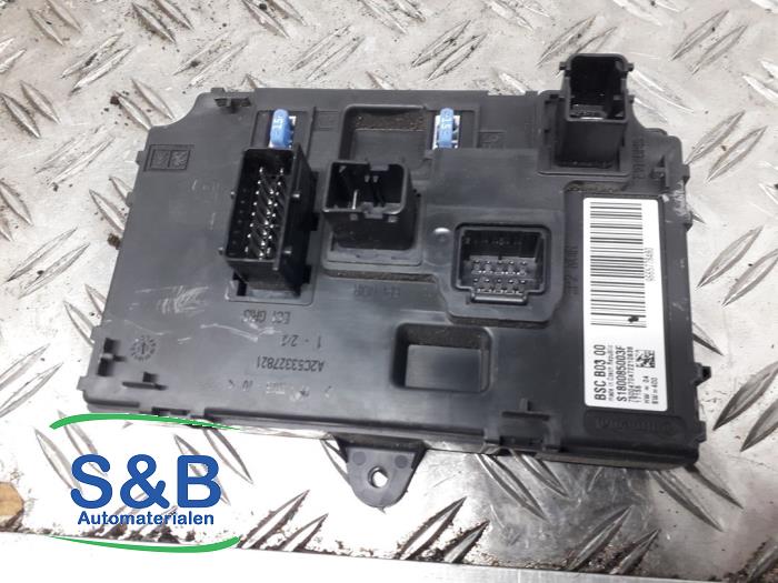 Used Body control computer Peugeot Partner (GC/GF/GG/GJ/GK) 1.6 BlueHDi 100 Price € 40,00 Margin scheme offered by Schaap & Bron
