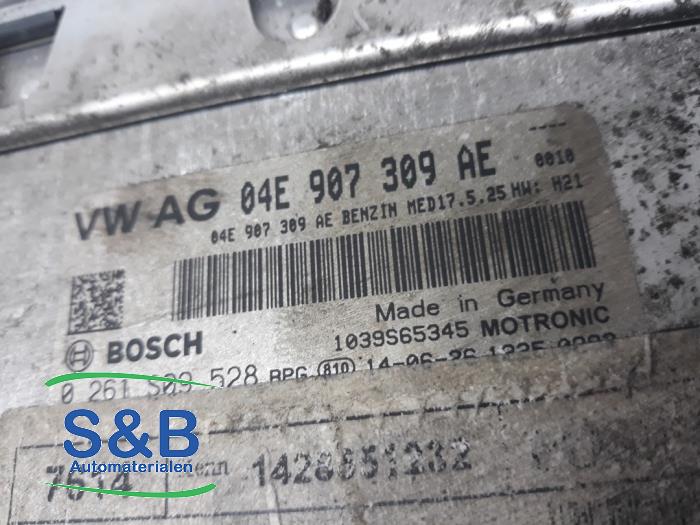 Ordinateur gestion moteur d'un Volkswagen Scirocco (137/13AD) 1.4 TSI BlueMotion Technology 125 16V 2015