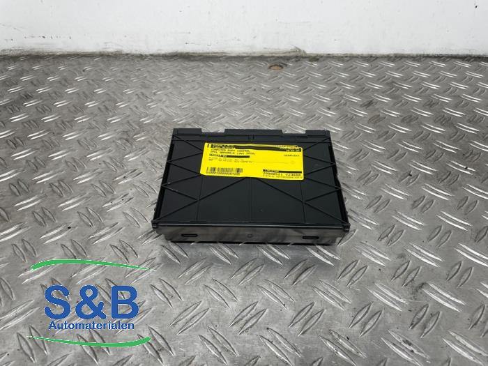 Używane Sterownik Body Control Opel Ampera-e Ampera-e Cena € 80,00 Procedura marży oferowane przez Schaap & Bron
