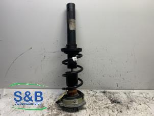 Used Fronts shock absorber, left Audi A4 (B9) 1.4 TFSI 16V Price € 85,00 Margin scheme offered by Schaap & Bron