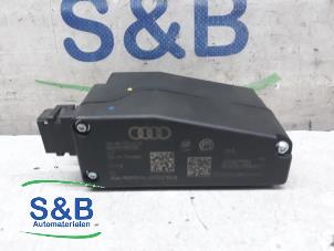 Usagé Module colonne de direction Audi A4 Avant (B8) 2.0 TDI 16V Prix € 60,00 Règlement à la marge proposé par Schaap & Bron