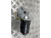 Front wiper motor from a Opel Corsa C (F08/68) 1.2 16V Twin Port 2005