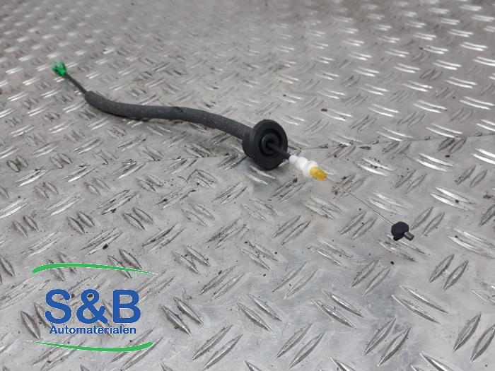 Używane Kabel (rózne) Audi A4 (B9) 1.4 TFSI 16V Cena € 5,00 Procedura marży oferowane przez Schaap & Bron
