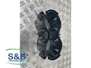 Used Cup holder Audi A4 (B9) 1.4 TFSI 16V Price € 15,00 Margin scheme offered by Schaap & Bron