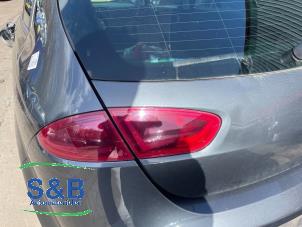 Used Taillight lens, left Seat Leon (1P1) 1.8 TSI 16V Price € 100,00 Margin scheme offered by Schaap & Bron