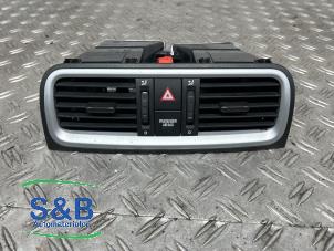 Used Dashboard vent Skoda Fabia II (5J) 1.4i 16V Price € 35,00 Margin scheme offered by Schaap & Bron