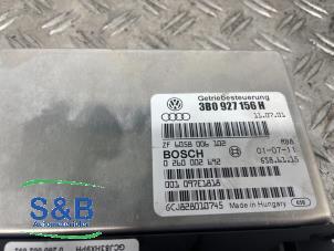 Usados Ordenador de caja automática Volkswagen Passat Variant (3B6) 4.0 W8 32V Precio € 225,00 Norma de margen ofrecido por Schaap & Bron