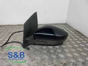 Used Wing mirror, left Volkswagen Polo V (6R) 1.2 12V Price € 40,00 Margin scheme offered by Schaap & Bron