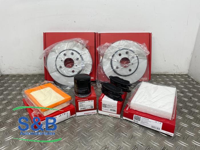 Nya Underhålls kit Citroen C1 Pris € 190,58 Inklusive moms erbjuds av Schaap & Bron