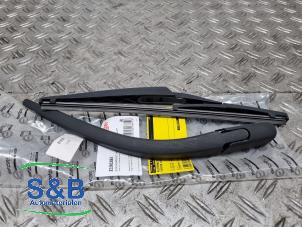 New Rear wiper arm Toyota Aygo (B10) 1.0 12V VVT-i Price € 35,03 Inclusive VAT offered by Schaap & Bron