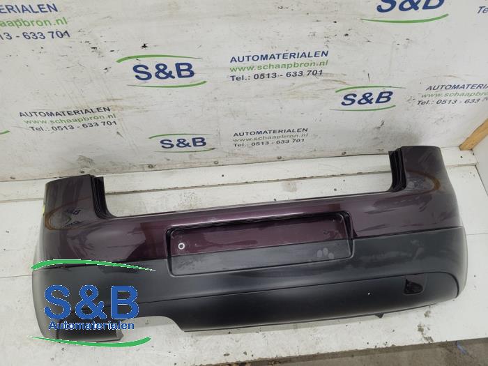 Parachoques trasero de un Volkswagen Golf V (1K1) 2.0 GTI 16V 2005