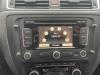 Radio from a Volkswagen Jetta IV (162/16A), 2010 / 2017 1.6 TDI 16V, Saloon, 4-dr, Diesel, 1.596cc, 77kW (105pk), FWD, CAYC, 2010-04 / 2015-07 2013