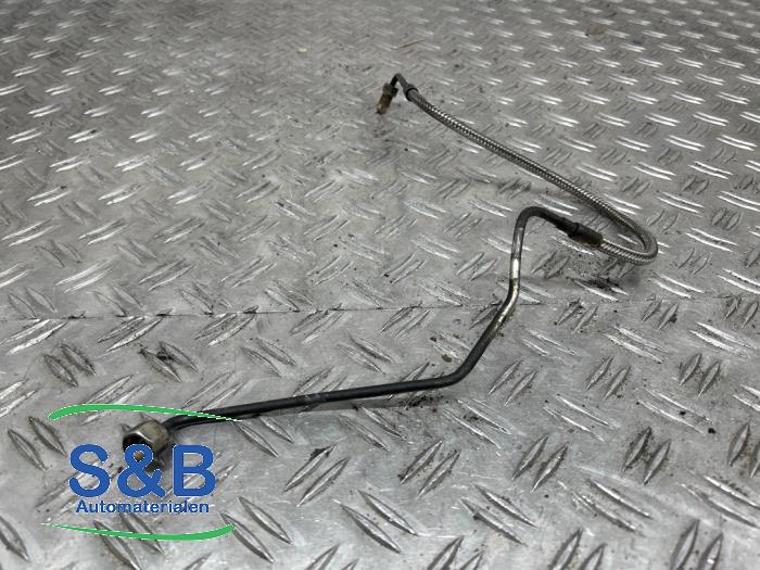 Begagnade Bränsleledning Audi 100 (C4) 2.3 E 5E Pris € 25,00 Marginaltabell erbjuds av Schaap & Bron