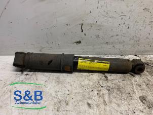 Used Rear shock absorber rod, left Renault Kangoo Express (FW) 1.5 dCi 110 Price € 30,00 Margin scheme offered by Schaap & Bron