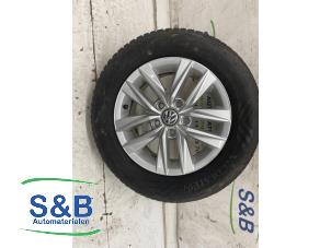 Gebrauchte Felge + Reifen Volkswagen Tiguan Preis € 75,00 Margenregelung angeboten von Schaap & Bron