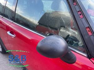 Used Wing mirror, right Mini Clubman (R55) 1.4 16V One Price € 60,00 Margin scheme offered by Schaap & Bron