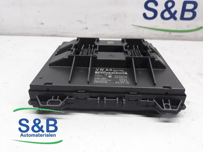 Comfort Module from a Volkswagen Polo V (6R) 1.2 TDI 12V BlueMotion 2010