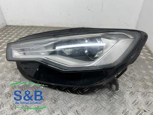 Used Headlight, left Audi A6 (C7) 2.0 TDI 16V Price € 363,00 Inclusive VAT offered by Schaap & Bron