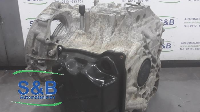 Gearbox from a Volkswagen Tiguan (5N1/2) 2.0 TSI 16V 4Motion 2014