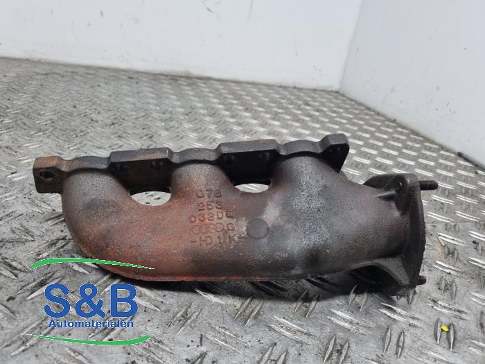 Gebrauchte Abgaskrümmer Volkswagen Passat Variant (3B6) 2.8 V6 30V 4Motion Preis € 100,00 Margenregelung angeboten von Schaap & Bron