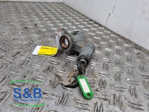 Used Ignition lock + key Volkswagen Golf II (19E) 1.0 Price € 40,00 Margin scheme offered by Schaap & Bron
