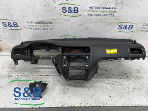Używane Airbag set + dashboard Volkswagen Jetta IV (162/16A) 1.2 TSI Cena € 750,00 Procedura marży oferowane przez Schaap & Bron