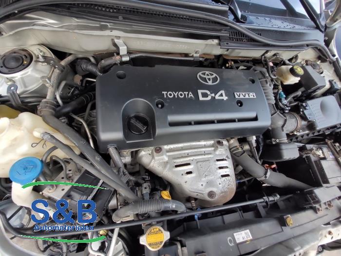 Moteur Toyota Avensis Wagon 2.0 16V VVT-i D4 - 1AZFSE 1AZFSE