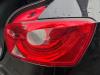 Luz trasera derecha de un Seat Ibiza IV (6J5) 1.2 TDI Ecomotive 2011