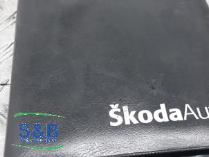 Used Instruction Booklet Skoda Octavia Price € 20,00 Margin scheme offered by Schaap & Bron