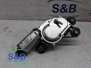 Usagé Moteur essuie-glace arrière Volkswagen Transporter T5 2.0 TDI DRF 4Motion Prix € 65,00 Règlement à la marge proposé par Schaap & Bron