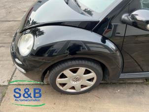 Used Front wing, left Volkswagen New Beetle (1Y7) 2.0 Price € 50,00 Margin scheme offered by Schaap & Bron