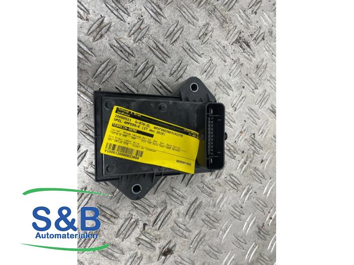 Usagé Module (divers) Opel Ampera-e Ampera-e Prix € 90,00 Règlement à la marge proposé par Schaap & Bron