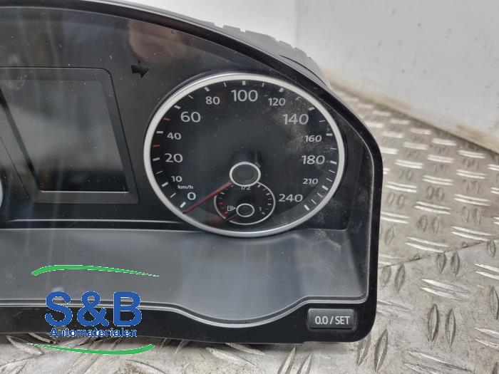 Licznik kilometrów KM z Volkswagen Tiguan (5N1/2) 1.4 TSI 16V 4Motion 2011
