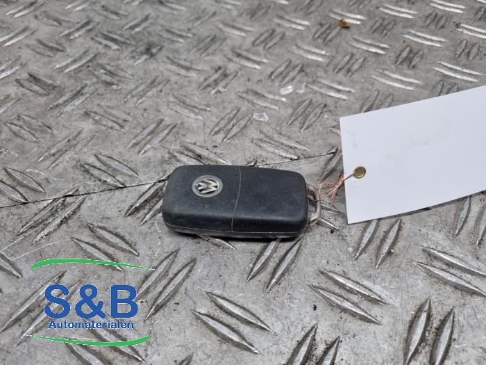 Używane Klucz Volkswagen Caddy IV 2.0 TDI 75 Cena € 25,00 Procedura marży oferowane przez Schaap & Bron