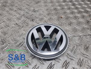 Używane Emblemat Volkswagen Golf V (1K1) 1.4 16V Cena € 15,00 Procedura marży oferowane przez Schaap & Bron