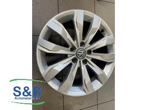 Used Wheel Volkswagen Tiguan (5N1/2) 1.4 TSI 16V 4Motion Price € 80,00 Margin scheme offered by Schaap & Bron