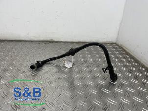 Used Brake hose Volkswagen Golf IV (1J1) 2.0 Price € 20,00 Margin scheme offered by Schaap & Bron