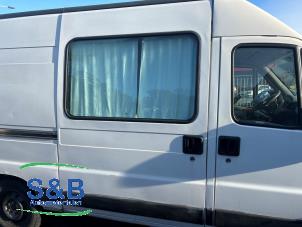 Used Sliding door, right Peugeot Boxer (244) 2.8 HDi 127 Price € 275,00 Margin scheme offered by Schaap & Bron