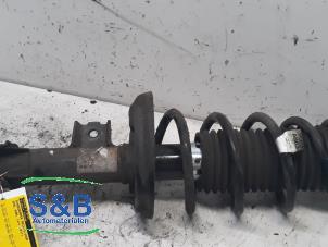 Used Front shock absorber, right Opel Karl 1.0 12V Price € 40,00 Margin scheme offered by Schaap & Bron