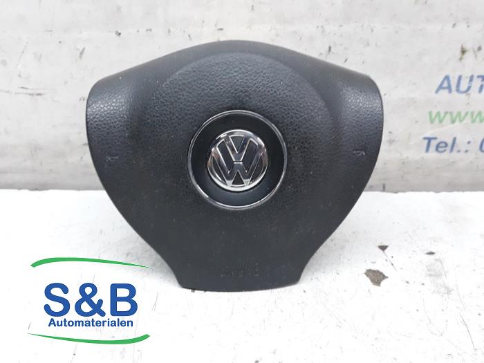 Left airbag (steering wheel) from a Volkswagen Transporter T5 2.0 TDI DRF 4Motion 2013