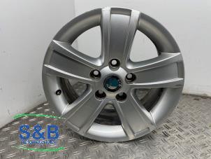 Used Wheel Skoda Octavia (1Z3) 1.6 Bifuel Price € 49,00 Margin scheme offered by Schaap & Bron